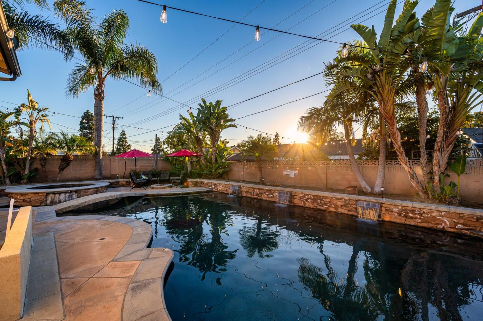 Amazing Modern Pool House Near Disneyland Anaheim Exterior foto