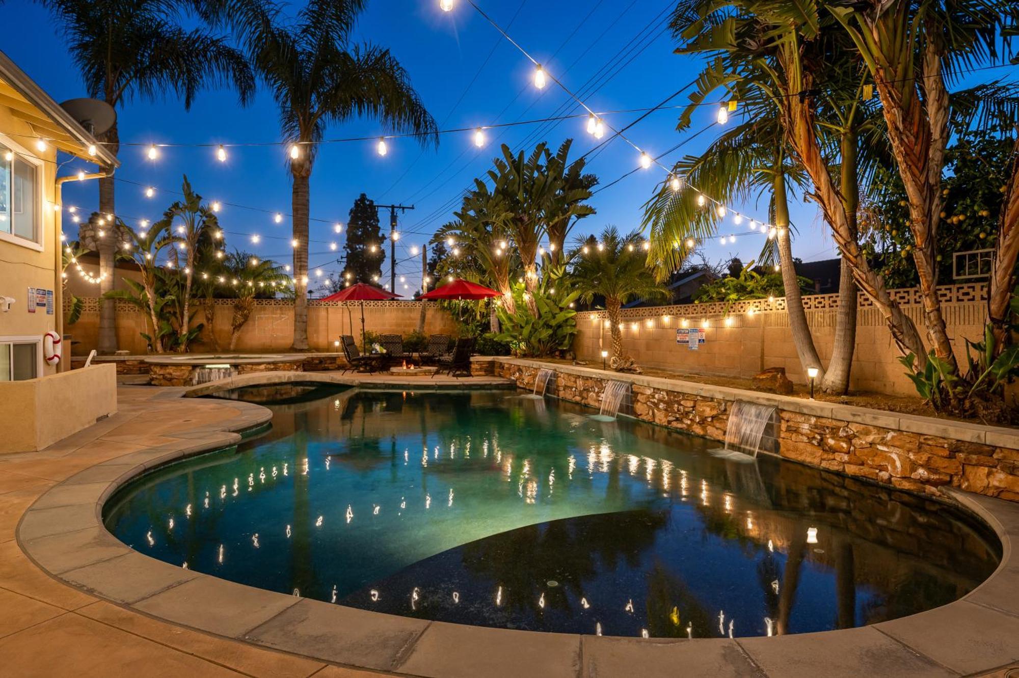 Amazing Modern Pool House Near Disneyland Anaheim Exterior foto